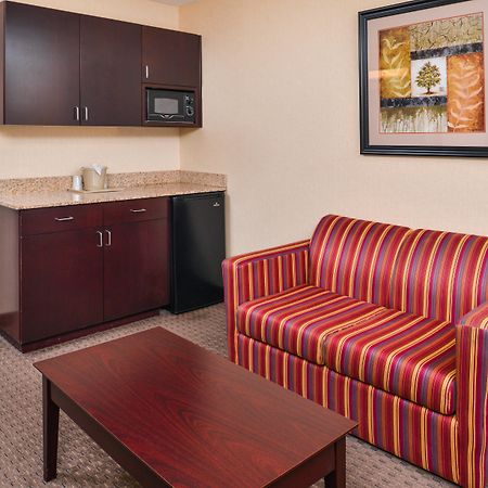 Holiday Inn Express Hotel & Suites Portland - Jantzen Beach By Ihg מראה חיצוני תמונה