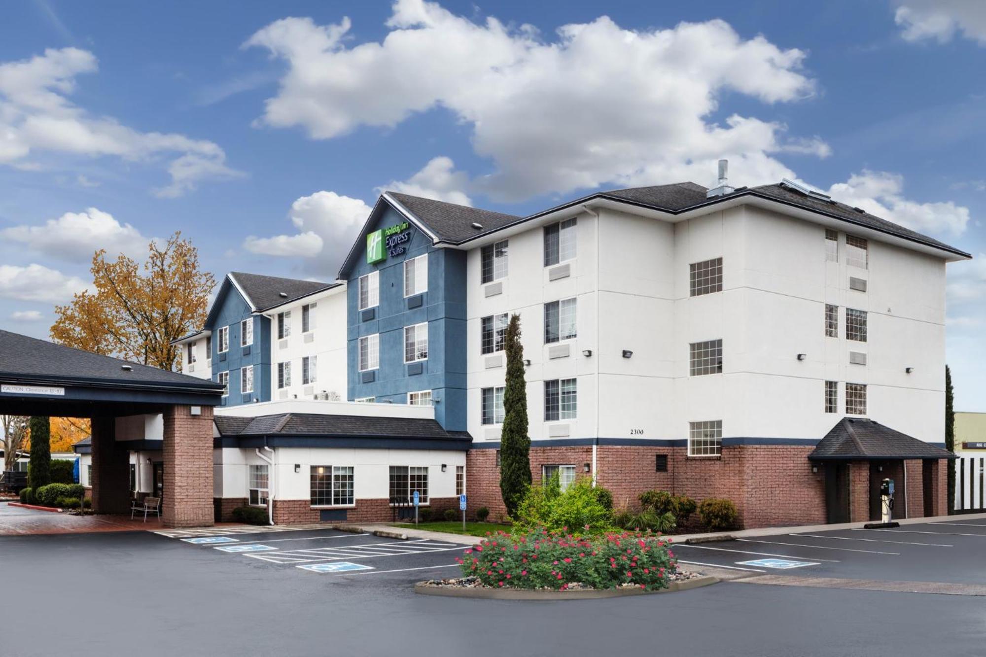 Holiday Inn Express Hotel & Suites Portland - Jantzen Beach By Ihg מראה חיצוני תמונה