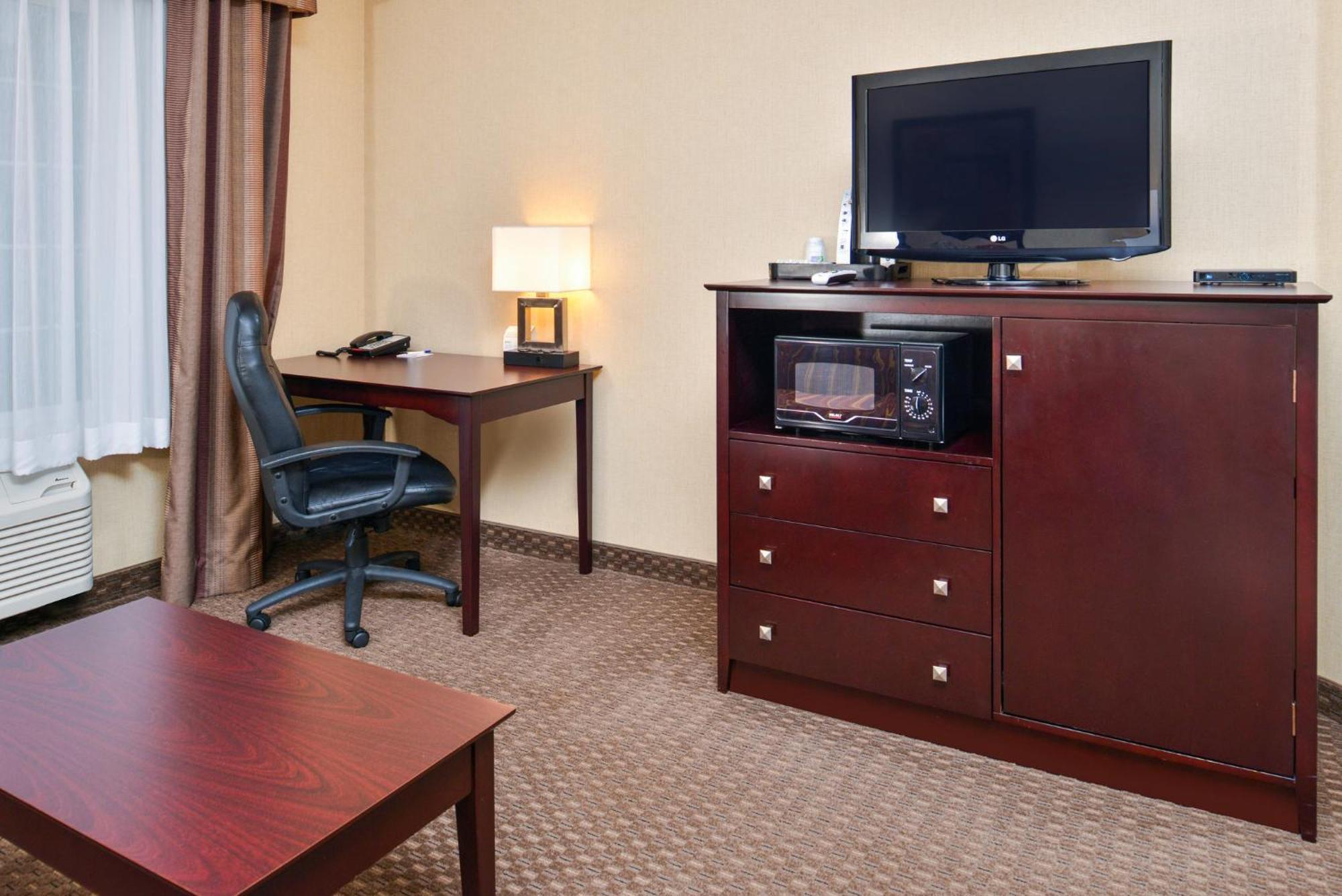 Holiday Inn Express Hotel & Suites Portland - Jantzen Beach By Ihg מראה חיצוני תמונה