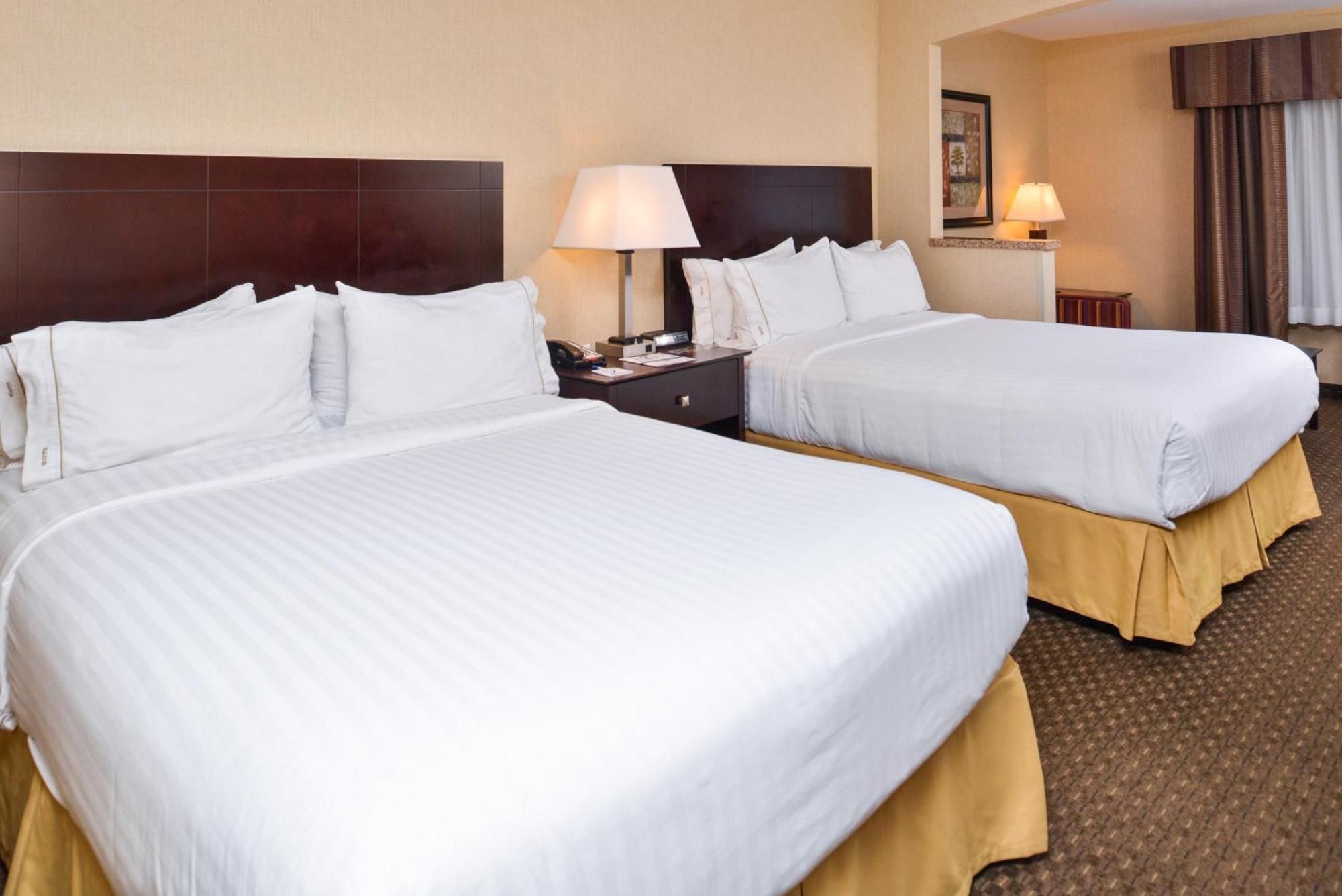 Holiday Inn Express Hotel & Suites Portland - Jantzen Beach By Ihg מראה חיצוני תמונה