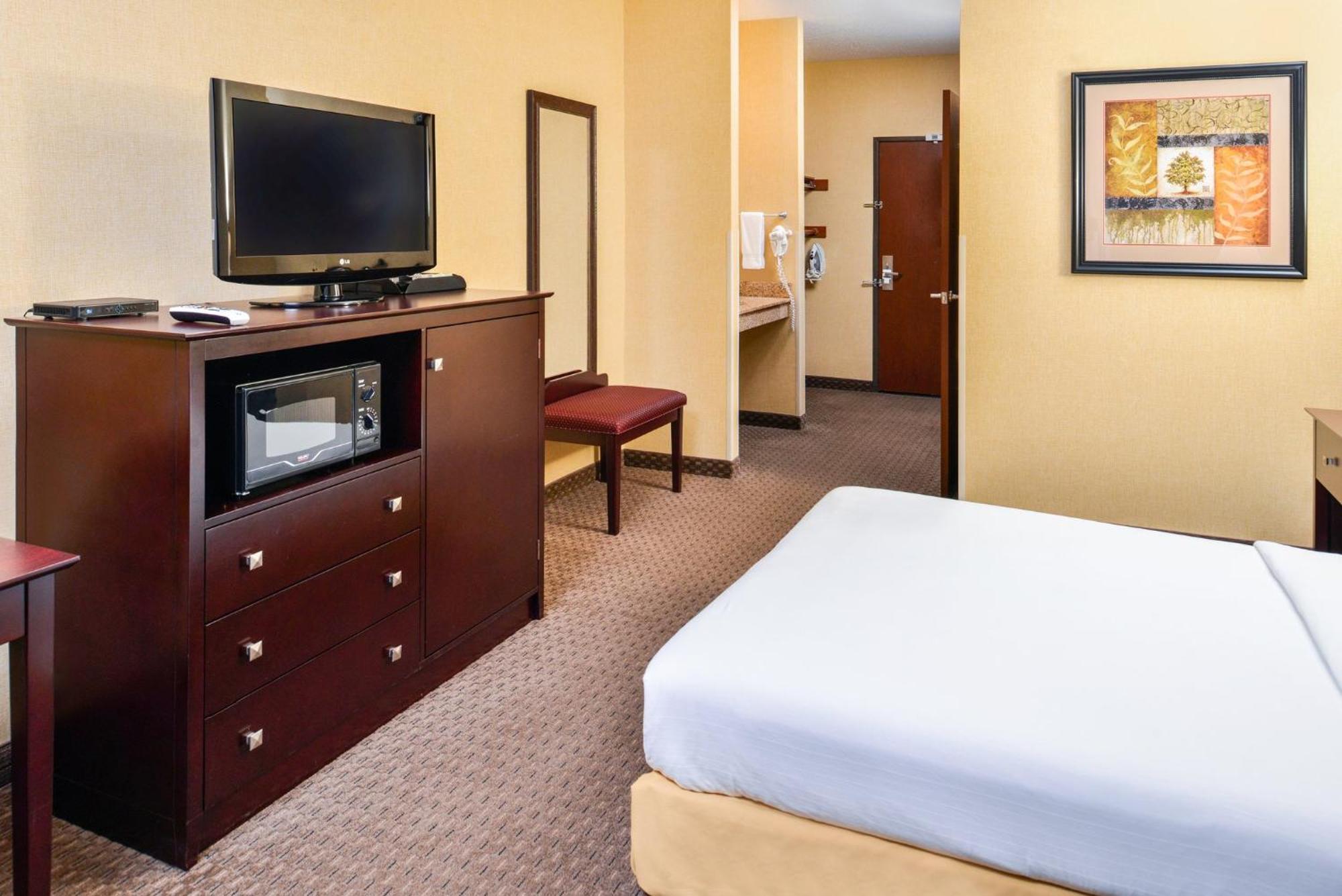 Holiday Inn Express Hotel & Suites Portland - Jantzen Beach By Ihg מראה חיצוני תמונה