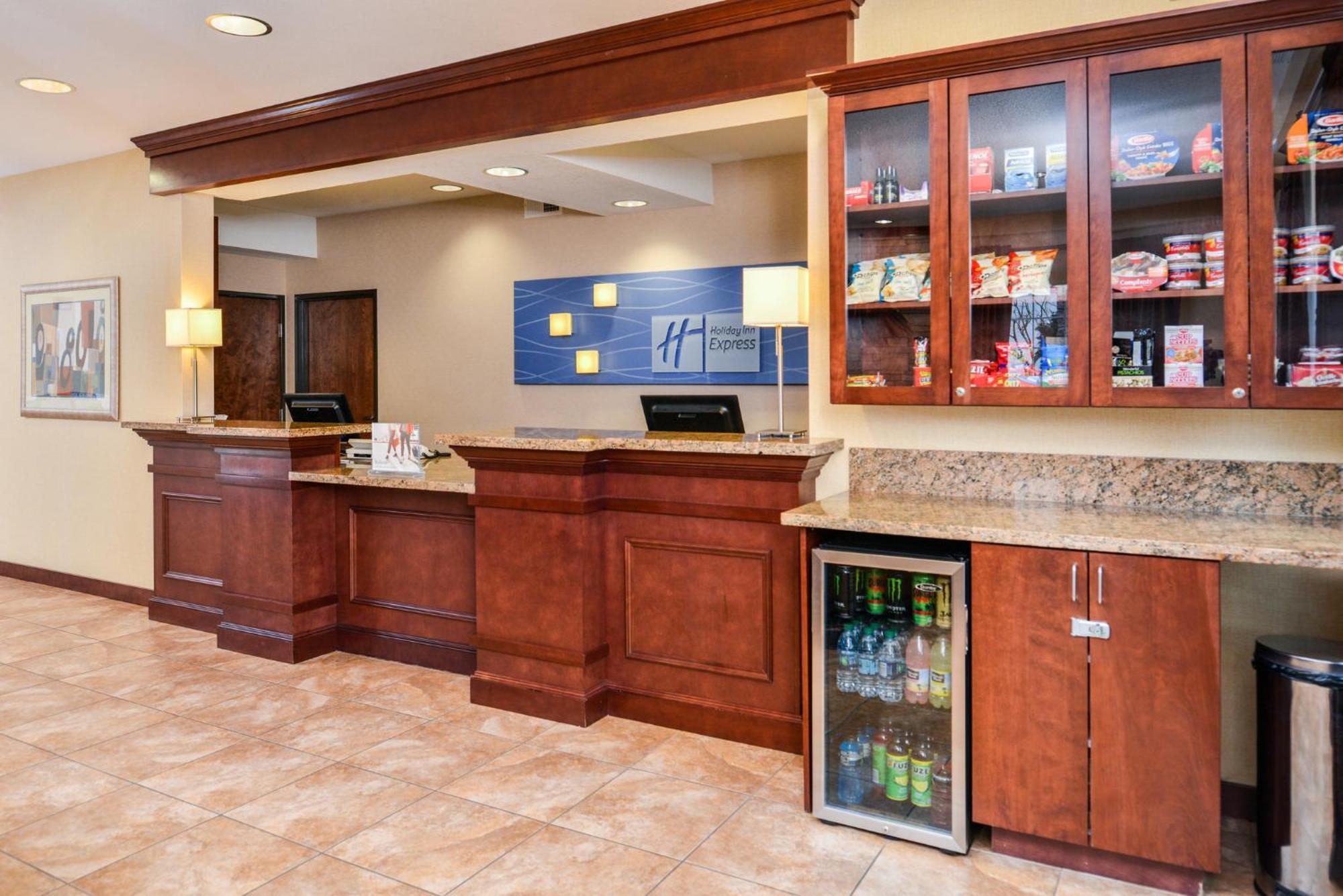 Holiday Inn Express Hotel & Suites Portland - Jantzen Beach By Ihg מראה חיצוני תמונה